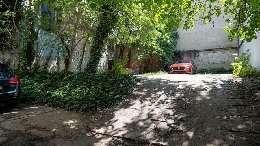 Garsonieră decomandată în Regina Elisabeta