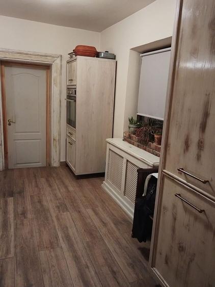 Casă individuală cu 3 camere cu Canalizare în Brâncoveanu
