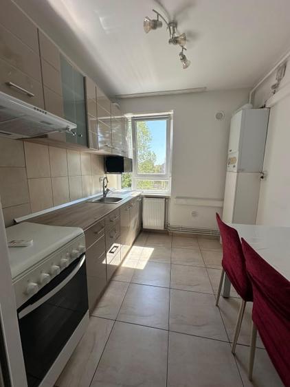 Apartament cu 2 camere decomandat, mobilat în Independenței