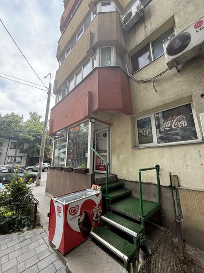 Spațiu comercial, de 70 mp, în Lacul Tei