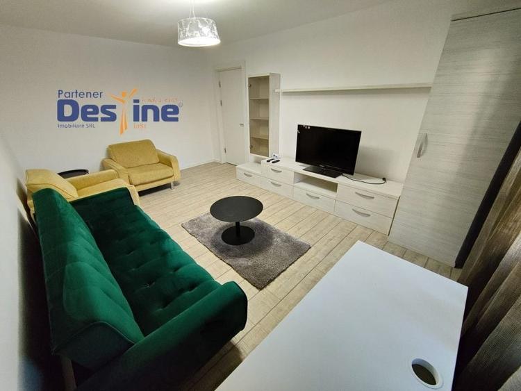 Apartament cu 2 camere decomandat, mobilat în Palat
