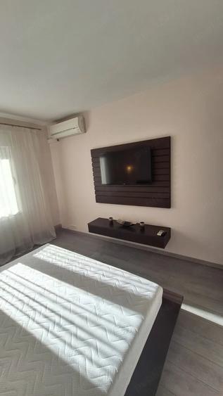 Apartament cu 3 camere decomandat în Olimpia-Stadion
