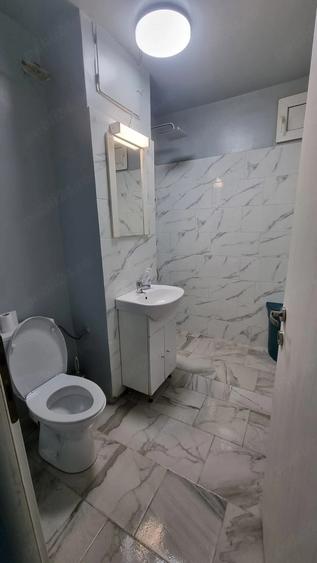 Apartament cu 2 camere nedecomandat în Central