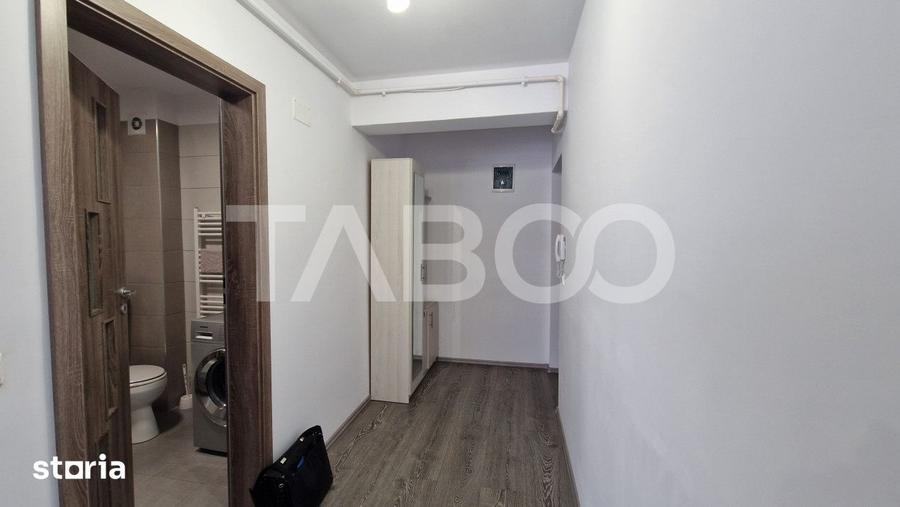 Apartament cu 3 camere decomandat, mobilat în Industrial Vest