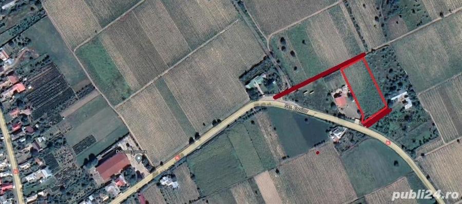 Teren de 4672 mp, în Străoane