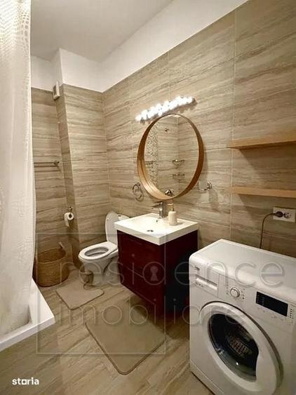 Garaj! Apartament 2 camere decomandate, Semicentrala, strada Traian - 1