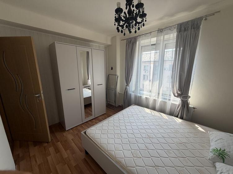 Apartament cu 2 camere semidecomandat în Ultracentral