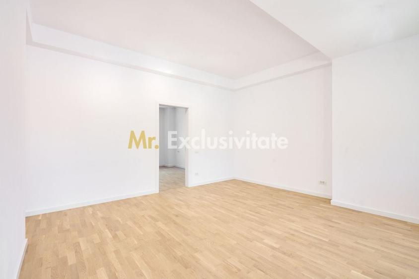 Apartament cu 3 camere decomandat în Trivale