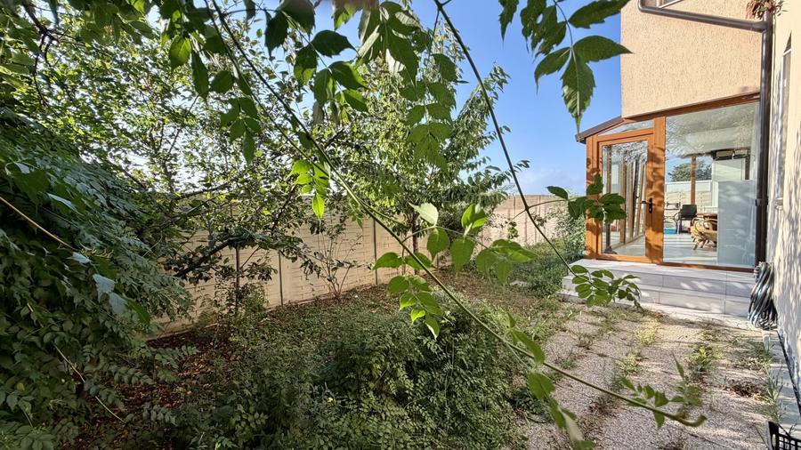 Duplex cu 4 camere cu Teren 160 Mp în Tunari