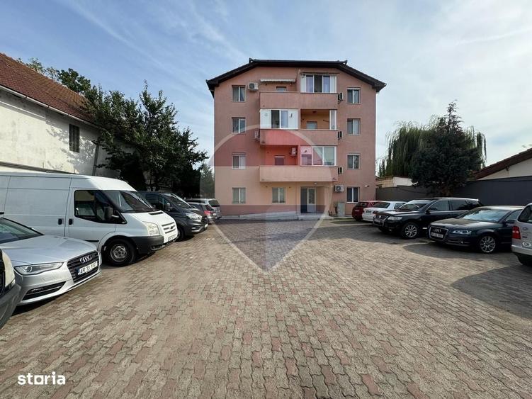 Apartament cu 2 camere în Intim
