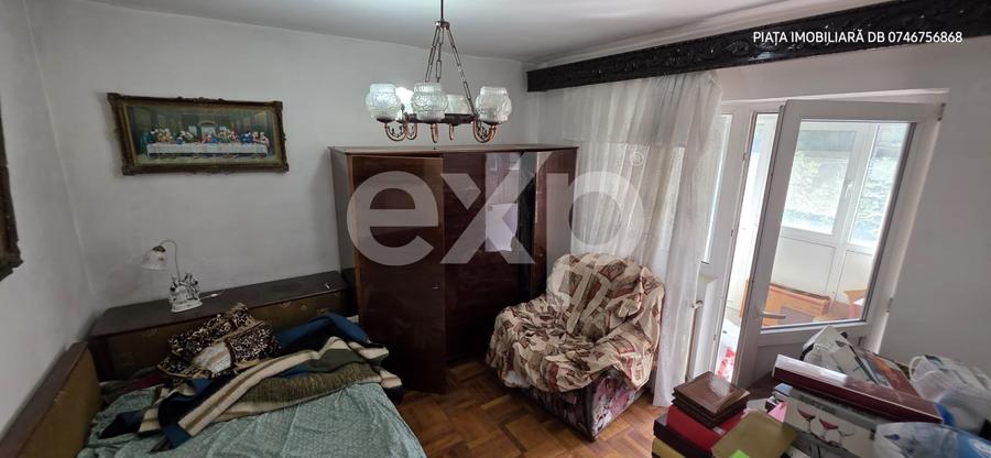 Apartament cu 3 camere decomandat, mobilat în Central