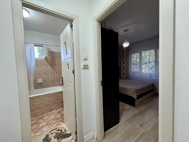 Apartament cu 2 camere semidecomandat în Pantelimon