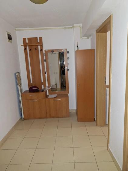 Garsonieră decomandată în Zorilor