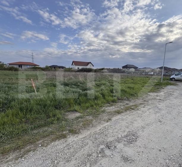 Teren Construcții intravilan de 531 mp, în Păulești