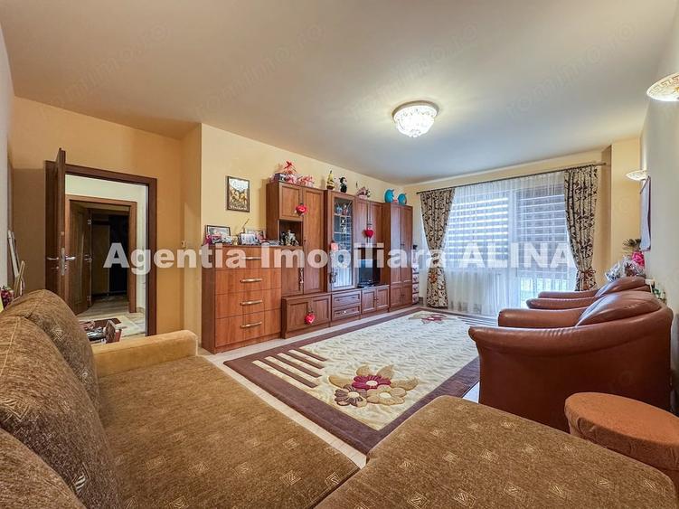 Apartament cu 2 camere decomandat în Pietroasa