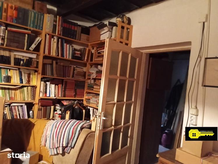 Casă cu 3 camere cu Teren 5060 Mp în Paleu