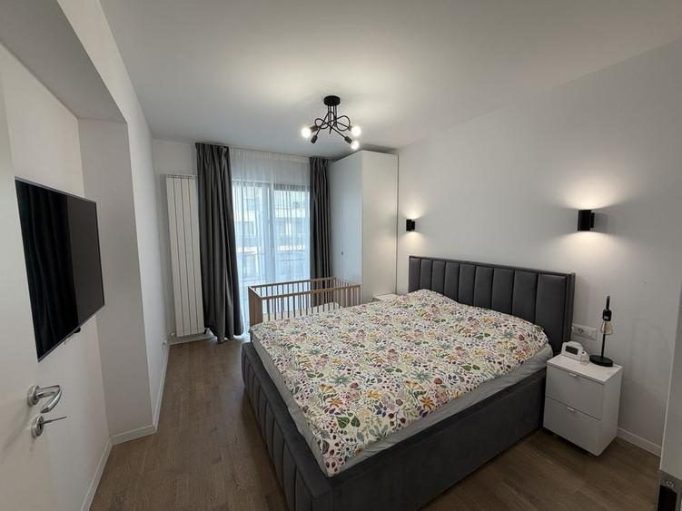 Apartament cu 3 camere decomandat, mobilat în Central