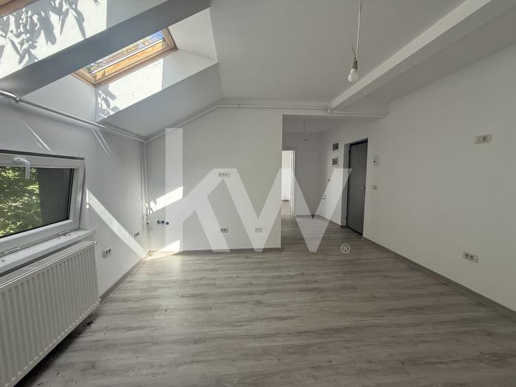Apartament cu 3 camere semidecomandat în Stupini