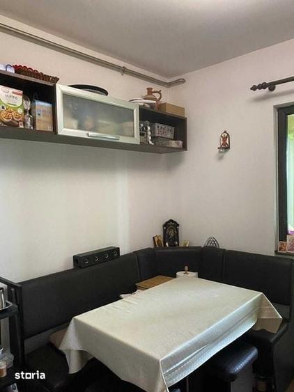 VAND APARTAMENT 3 CAMERE, str. Dunarii, bl.. 914, et 2 - 6