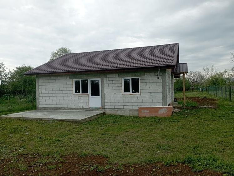 Casă cu 2 camere în Siliștea Snagovului