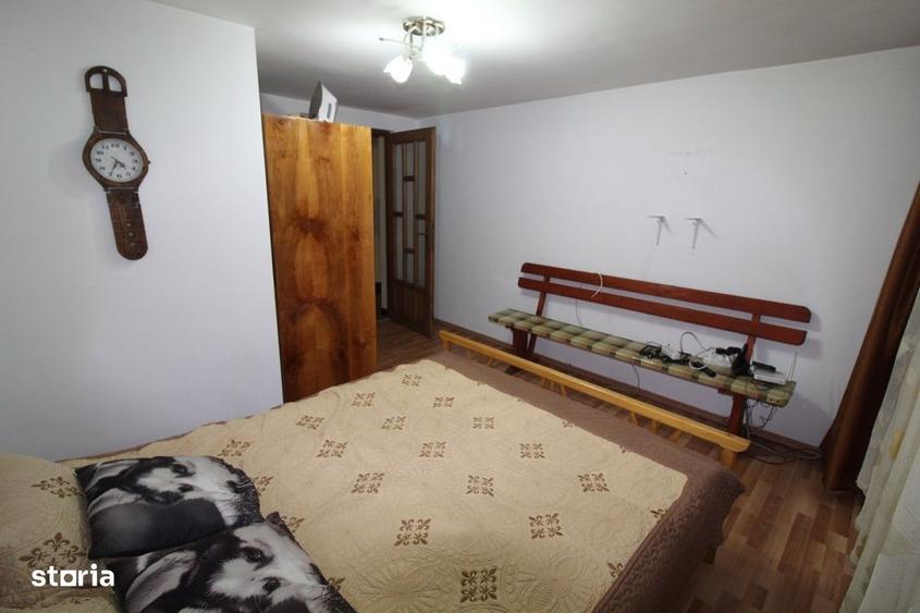 Casă cu 3 camere în Toplița
