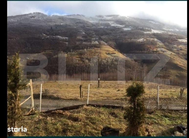 Casă cu 3 camere cu Teren 2330 Mp în Gilău