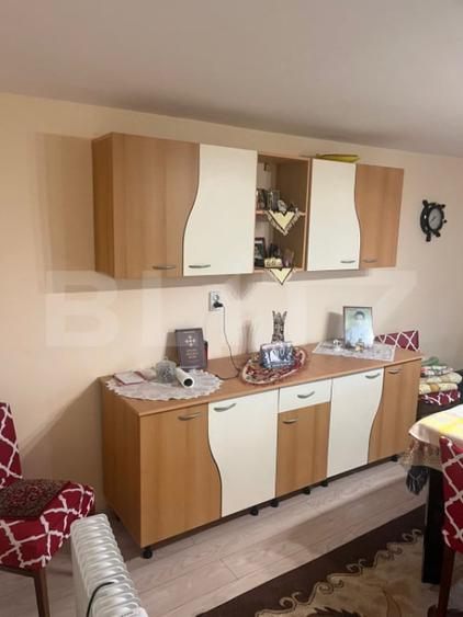 Casă cu 2 camere cu Teren 3548 Mp în Central
