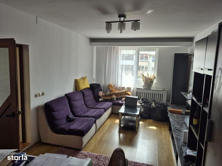 Apartament cu 4 camere în Gară