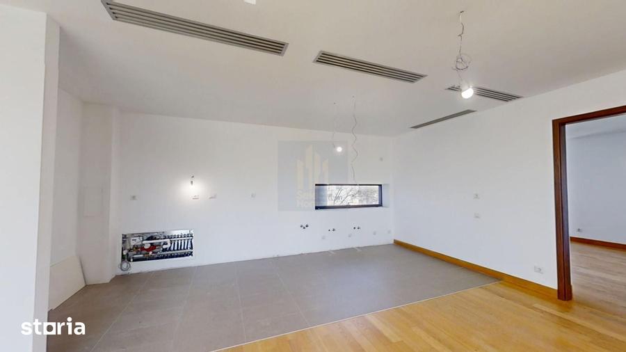 Apartament cu 3 camere în Eminescu