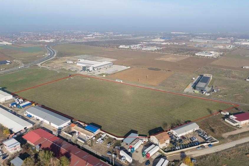 Teren Construcții de 40000 mp, în Exterior Vest
