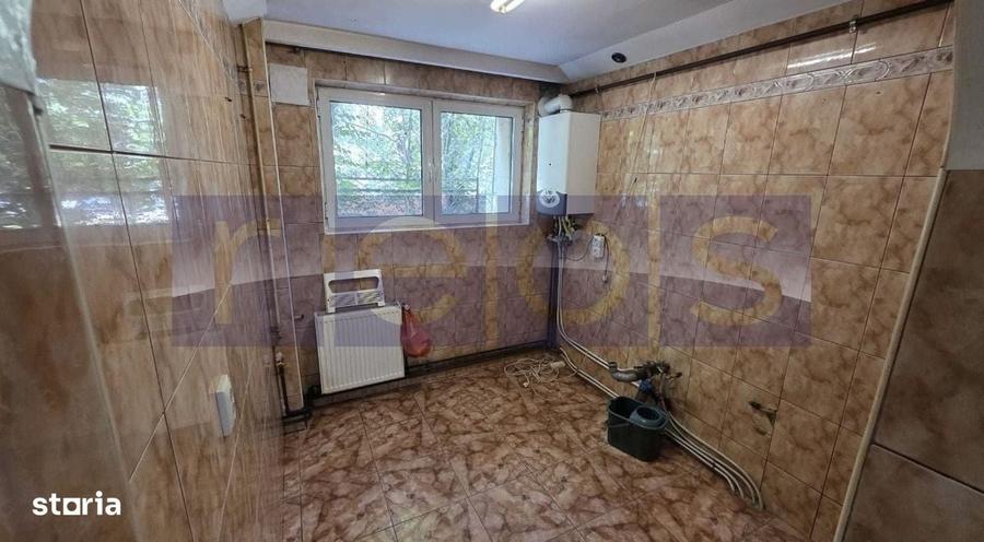 Vanzare 2 Amere | Zona Titan | Centrala Proprie - 3