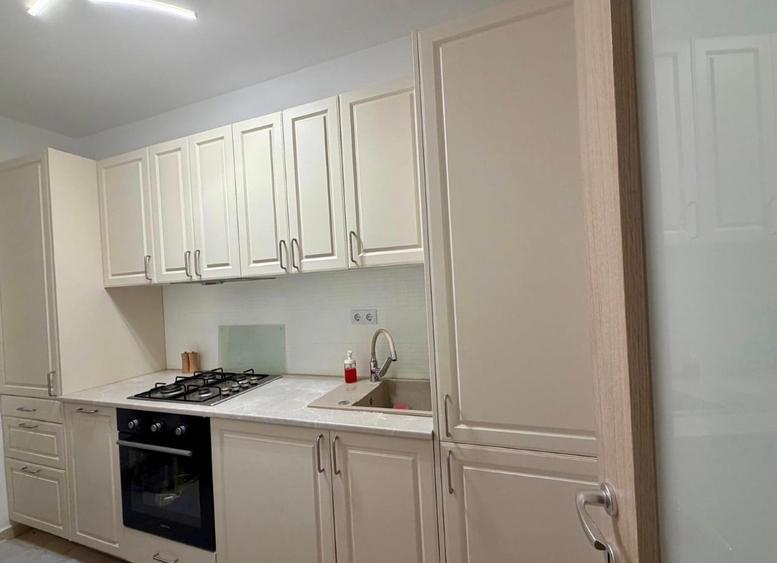 Apartament cu 2 camere decomandat în Vitan Mall