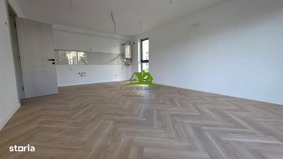 Apartament cu 3 camere decomandat în Traian