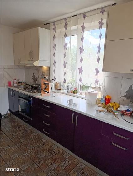 Casă cu 4 camere decomandat cu Teren 546 Mp în Merei