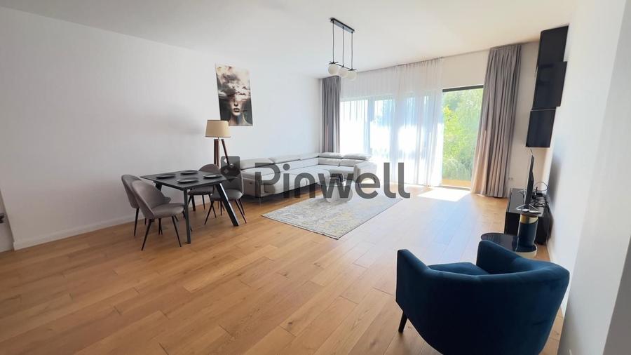 Apartament cu 3 camere decomandat, mobilat în Central