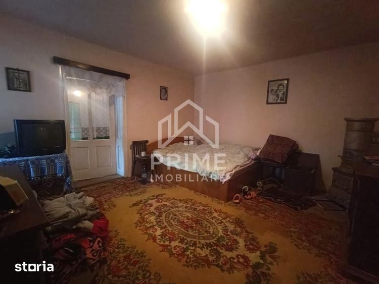 Casă cu 5 camere cu Teren 2465 Mp în Central