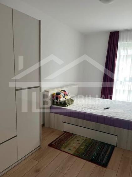 Apartament cu 2 camere semidecomandat, mobilat în Libertății