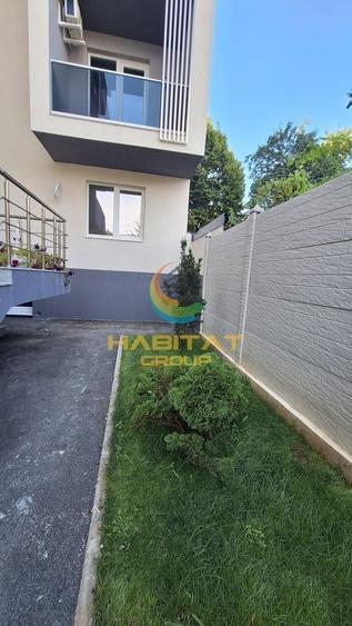 Apartament cu 4 camere semidecomandat în Brâncoveanu