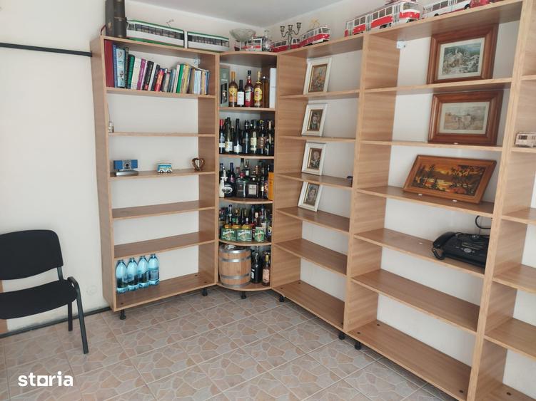 Apartament cu 4 camere semidecomandat în Țiglina 3