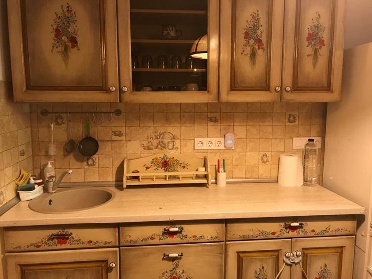 Apartament cu 2 camere decomandat, mobilat în Berceni