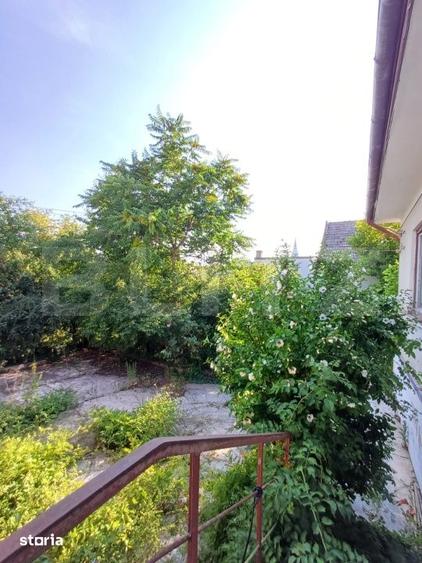 Casă cu 6 camere cu Teren 715 Mp în Turda