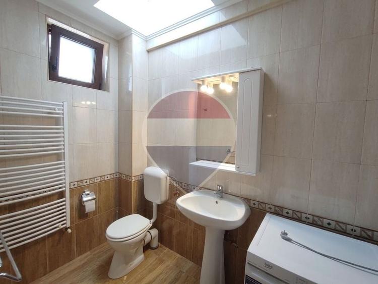 Duplex cu 4 camere cu Teren 177 Mp în Cantemir