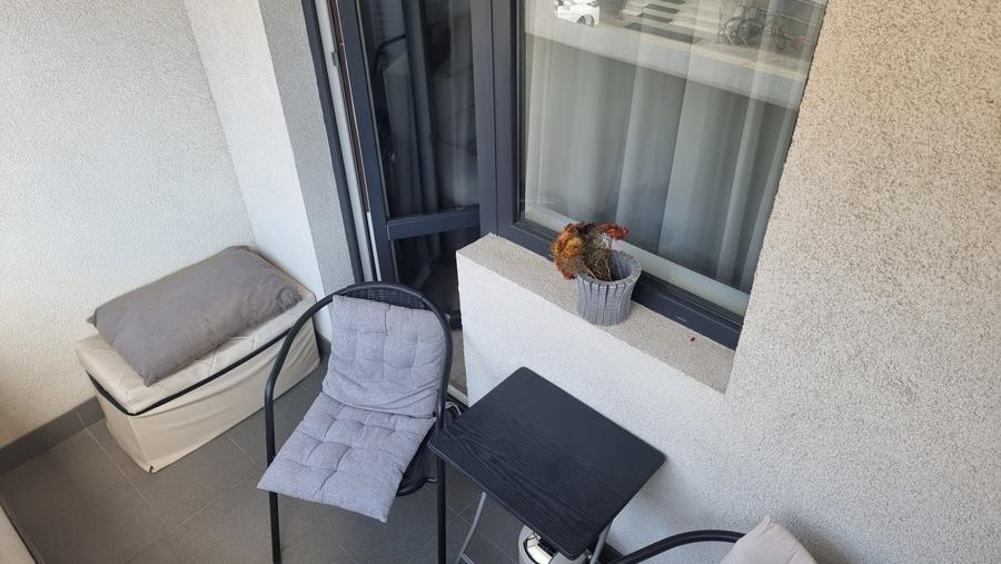 Apartament cu 2 camere semidecomandat în Bucureștii Noi