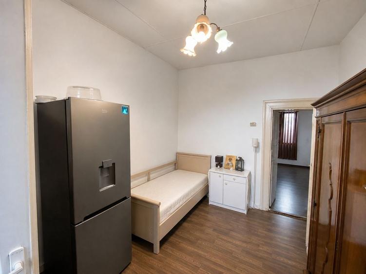 Apartament cu 3 camere circular, mobilat în Traian