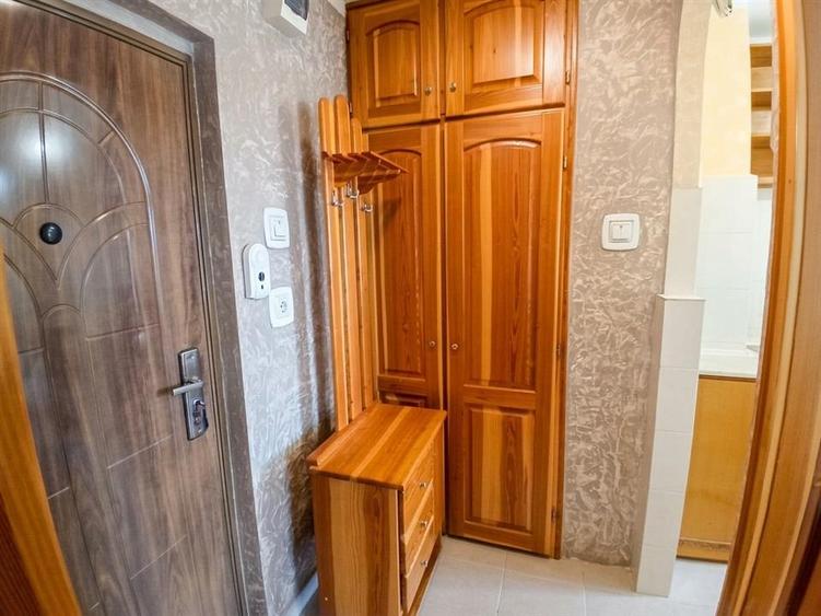 Garsonieră decomandată în Salca