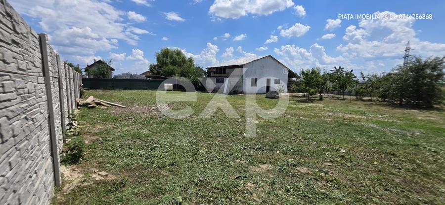 Casă individuală cu 6 camere cu Garaj în Colacu
