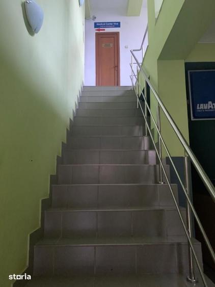Spațiu comercial, de 80 mp, în Central