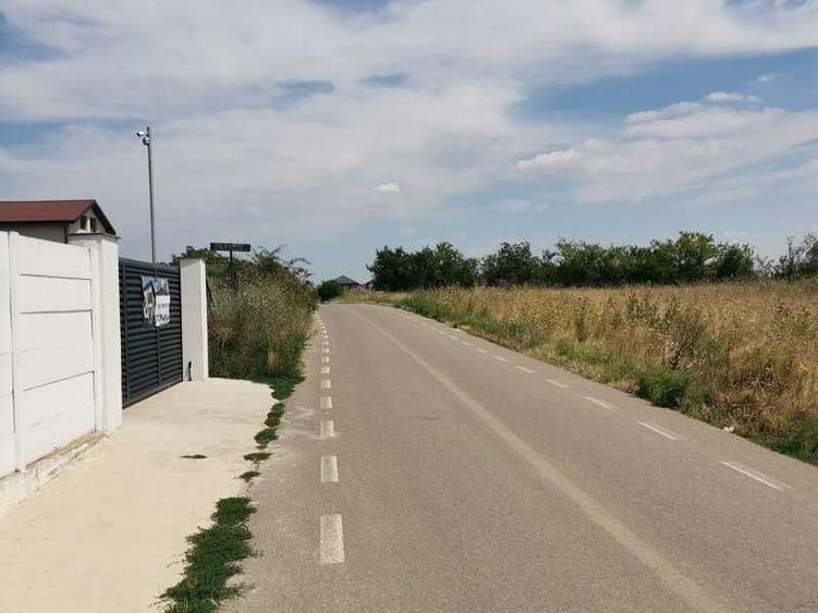 Spațiu comercial, în Olteni