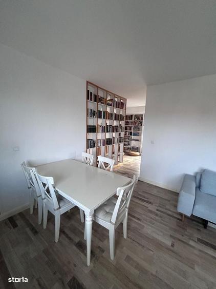 Apartament cu 3 camere decomandat în Ciupercenii Noi