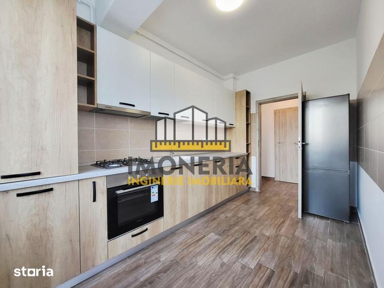 Apartament cu 3 camere decomandat, mobilat în Vitan